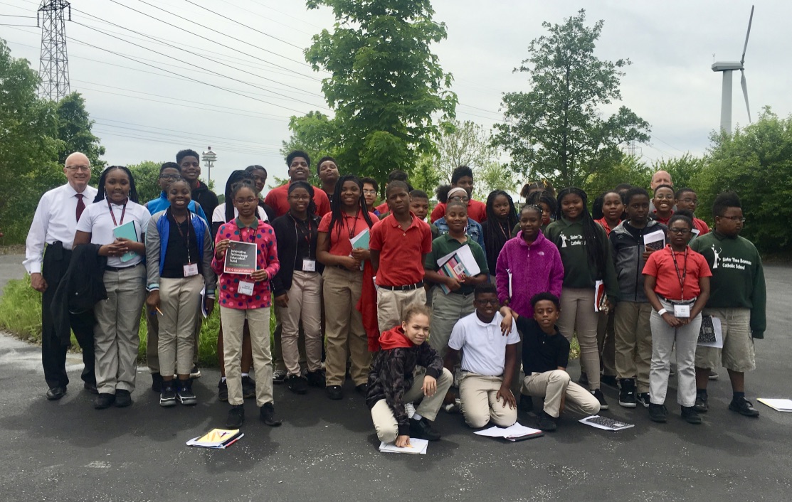 Students tour Alberici’s World Headquarters – Platinum LEED building in St. Louis. Far left, presentation and tour was facilitated by Mr. John Alberici, Chairman.