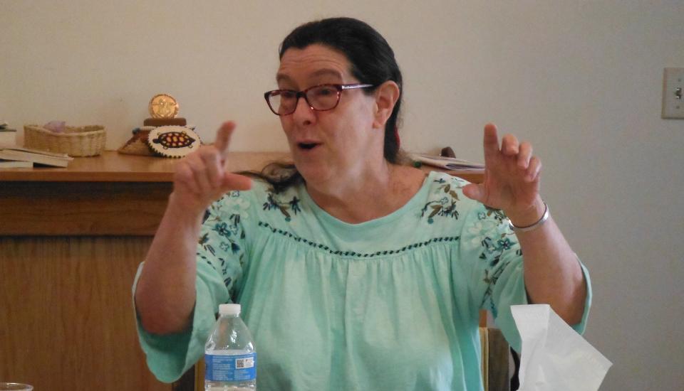 Maureen Foley-Bensen teaching scripture for the Kateri Program in Spokane, WA.